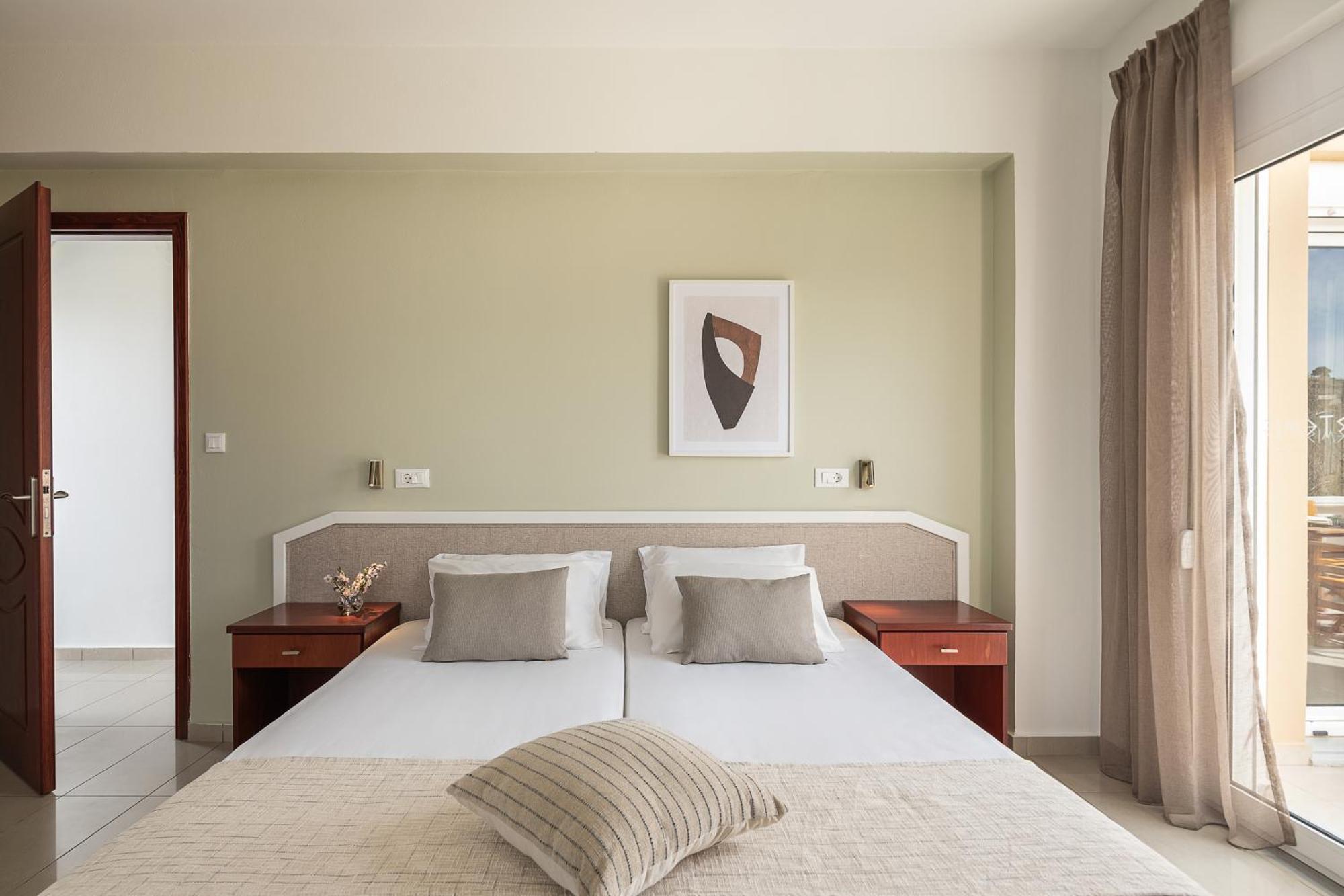 Artemis Apartments Stalós Стая снимка