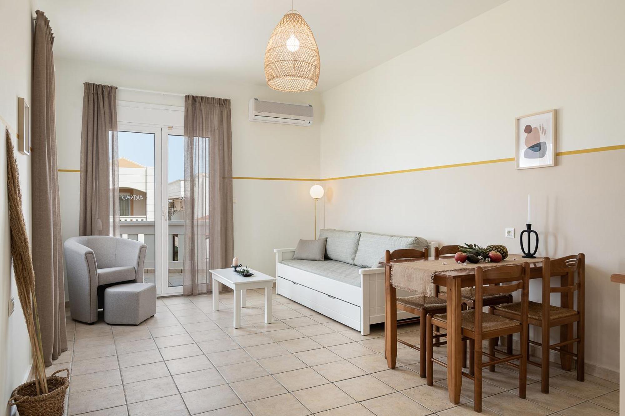 Artemis Apartments Stalós Стая снимка