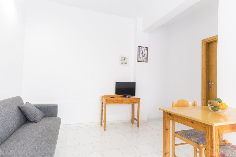 Artemis Apartments Stalós Екстериор снимка